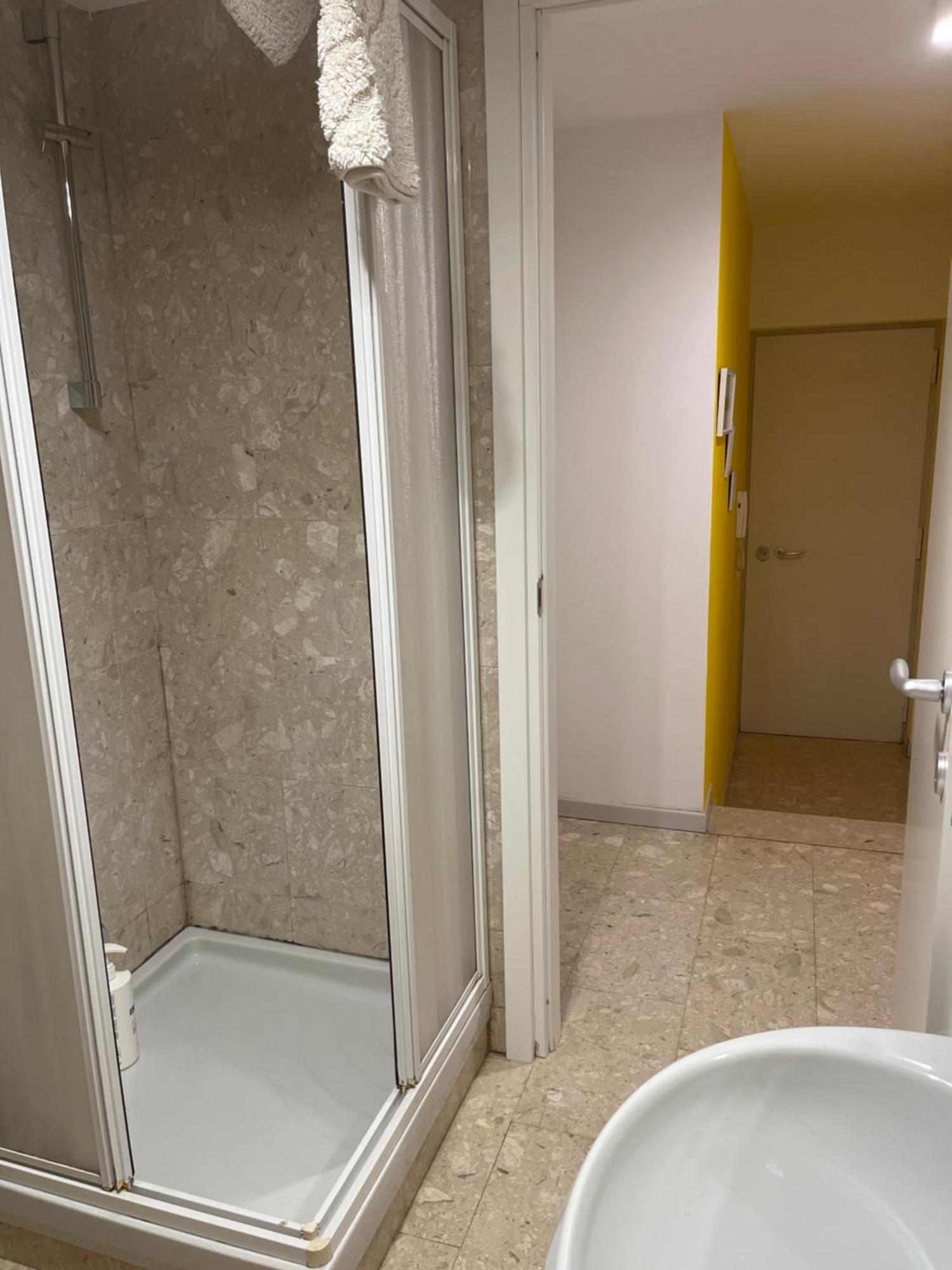 San Bernardino Monolocale Con Balcone Appartement Verona Buitenkant foto